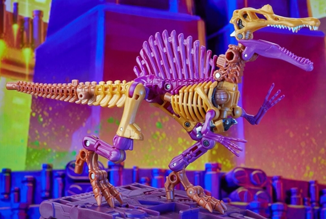 Comic Universe Impactor and Spindle |Transformers Generations Legacy Wreck N Rule Collection