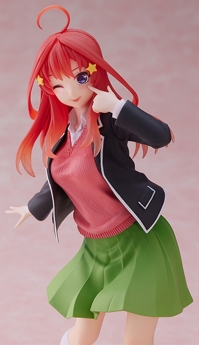 Itsuki Nakano Uniform Version Coreful Figure | The Quintessential Quintuplets | Taito