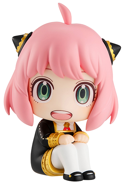 Anya Forger With Gift Look Up | Spy x Family | 	MegaHouse