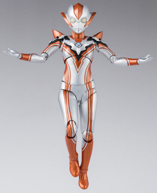 Ultrawoman Grigio S.H. Figuarts | Ultraman R/B | Bandai Tamashii Nations
