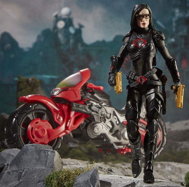 Baroness with Cobra C.O.I.L. 6-Inch Scale | G.I. Joe Classified Series Special Missions: Cobra Island