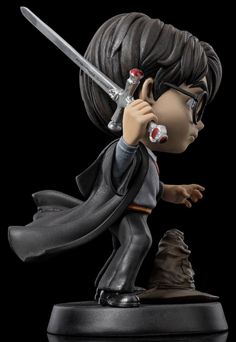 Harry Potter With Sword of Gryffindor Minico | Harry Potter and the Chamber of Secrets | Iron Studios