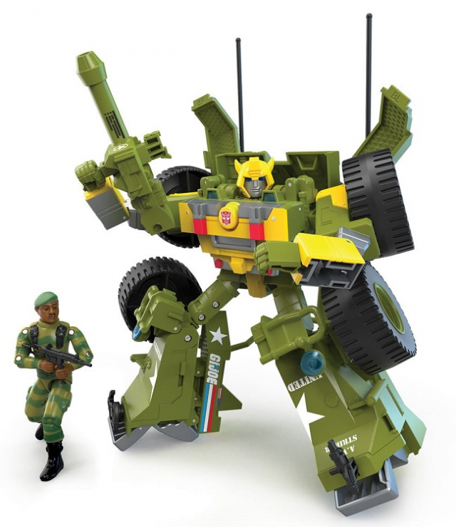 Bumblebee A.W.E. Striker and Stalker Figure Set | G.I. Joe | Transformers Collaborative