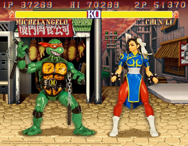 Michelangelo Vs. Chun-Li Set of 2 | TMNT x Street Fighter II Classic | Playmates
