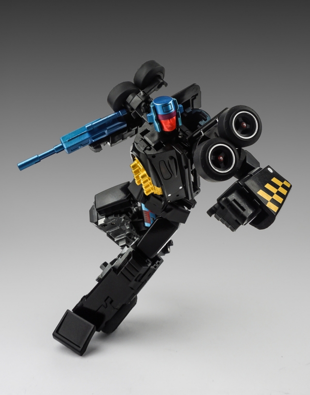 MX-16B Overheat | X-Transbots