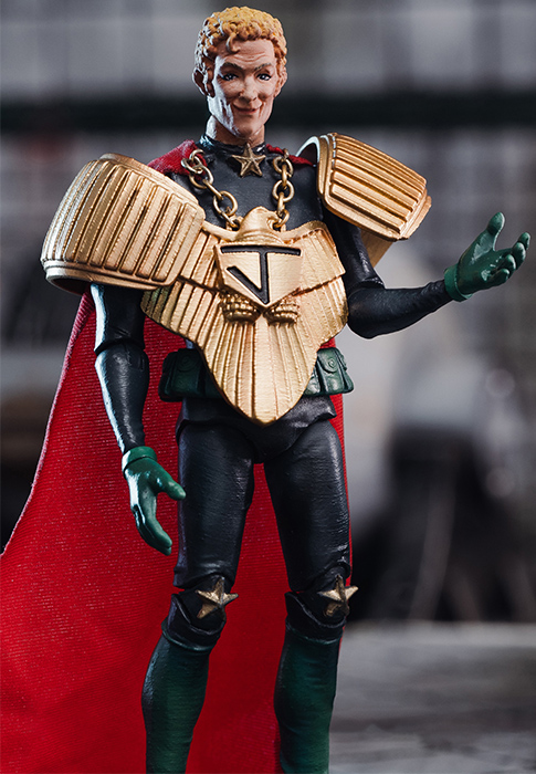 Chief Judge Caligula 1/18 Scale PX Previews Exclusive | 2000 A.D. Judge Dredd | Hiya Toys