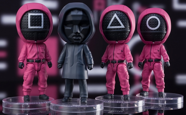 Masked Worker Figuarts Mini | Squid Game | Bandai Spirits