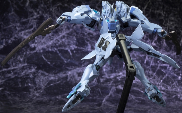 Shiranui Isumi Valkyries 1/144 Scale Model Kit | Muv-Luv Alternative | Kotobukiya