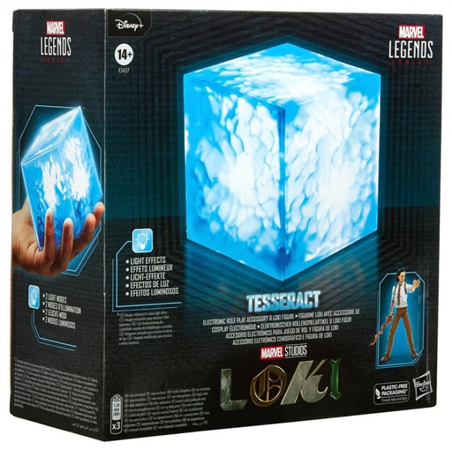 Tesseract Electronic Role Play Accessory and Loki | Marvel Legends