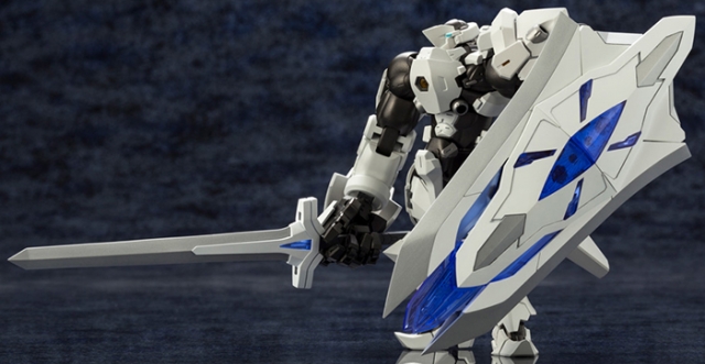 Governor Heavy Armor Type: Rook 1/24 Scale Model Kit | Hexa Gear | Kotobukiya