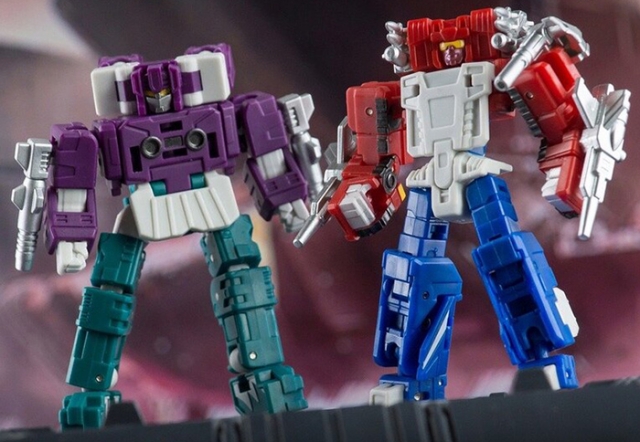 Sword Dancer DW-E07 Traveler Plane and DW-E08 Patriot Tank Set of 2 Red and Blue Version | Dr. Wu