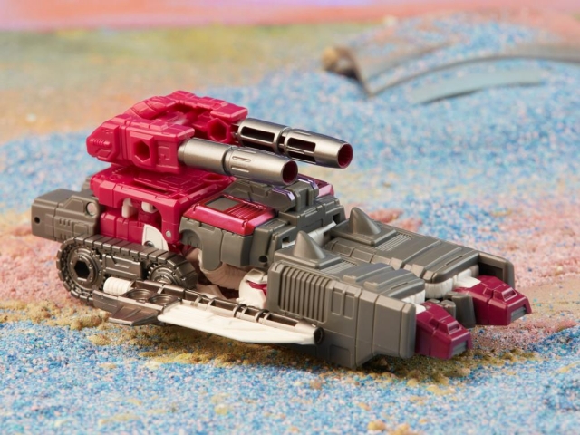 Skullgrin Legacy Deluxe Class | Transformers Generations Legacy