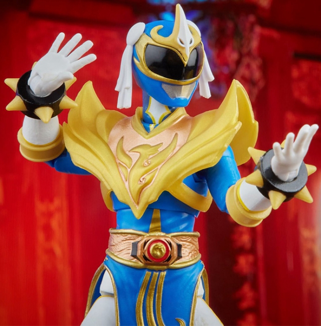 Blazing Phoenix Chun-Li 6-inch Scale Lightning Collection | Power Rangers x Street Fighter | Hasbro
