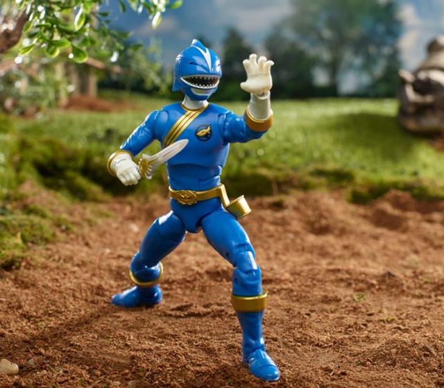 Blue Ranger 6-inch Scale Lightning Collection | Power Rangers Wild Force | Hasbro