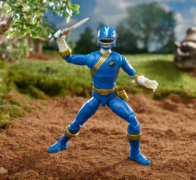 Blue Ranger 6-inch Scale Lightning Collection | Power Rangers Wild Force | Hasbro