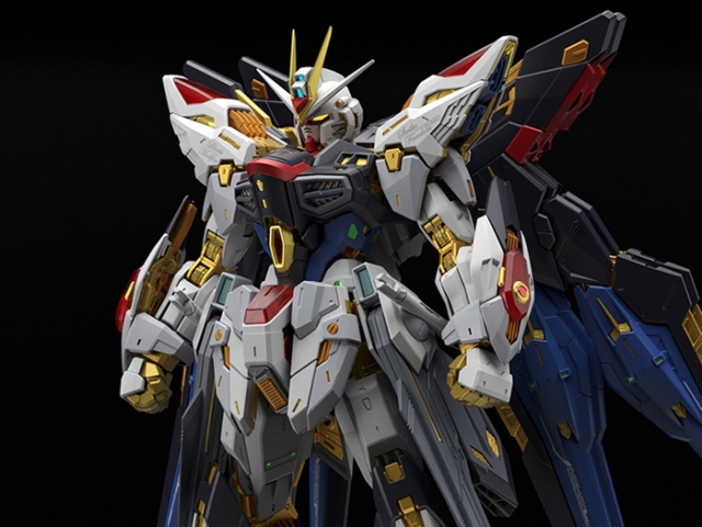 Strike Freedom Gundam Master Grade Extreme 1/100 Scale | Mobile Suit Gundam SEED Destiny | Bandai Spirits
