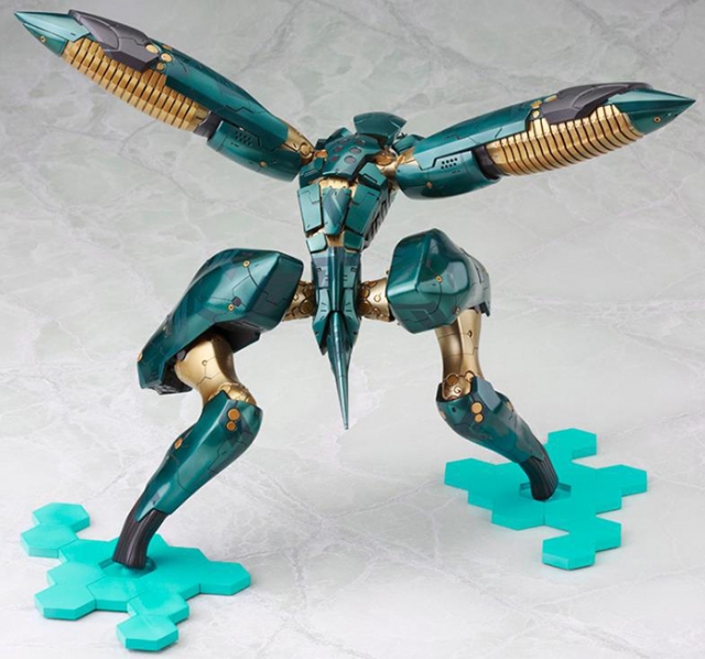 Metal Gear Ray 1/100 Scale Model Kit | Metal Gear Solid 4: Guns of the Patriots | Kotobukiya