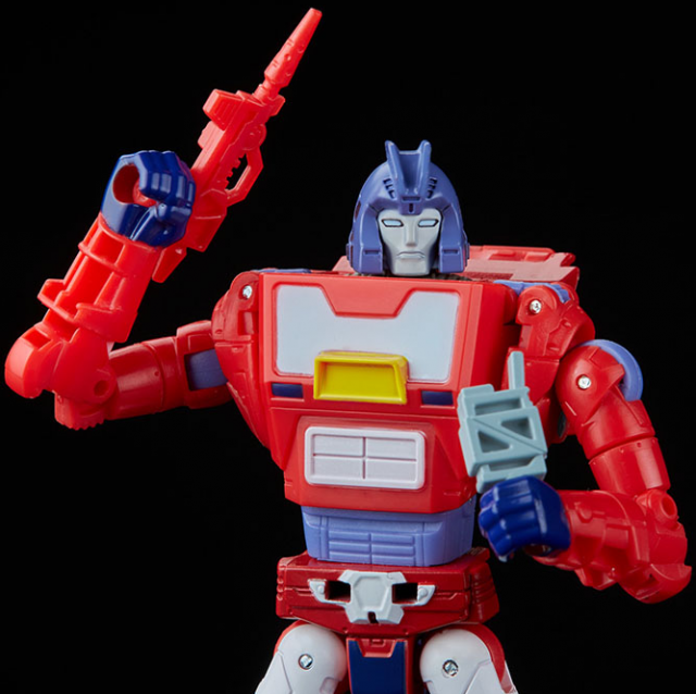 A Hero Is Born Set of 2  Legacy Voyager Class | Transformers Generations Legacy