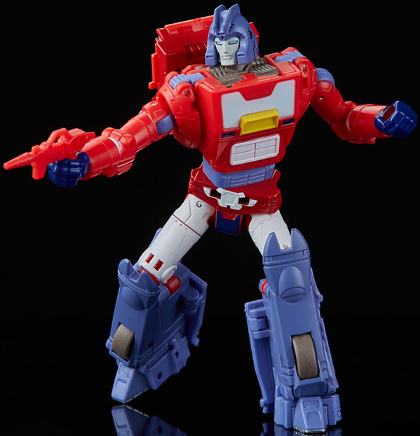 A Hero Is Born Set of 2  Legacy Voyager Class | Transformers Generations Legacy