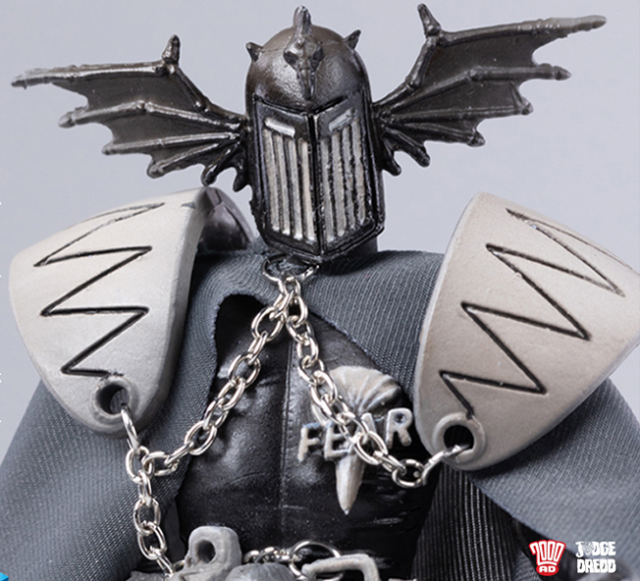 Judge Fear Black and White 1/18 Scale PX Previews Exclusive | 2000 A.D. Judge Dredd | Hiya Toys