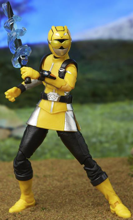 Yellow Ranger 6-inch Scale Lightning Collection | Power Rangers Beast Morphers | Hasbro