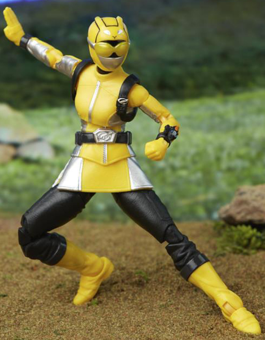 Yellow Ranger 6-inch Scale Lightning Collection | Power Rangers Beast Morphers | Hasbro