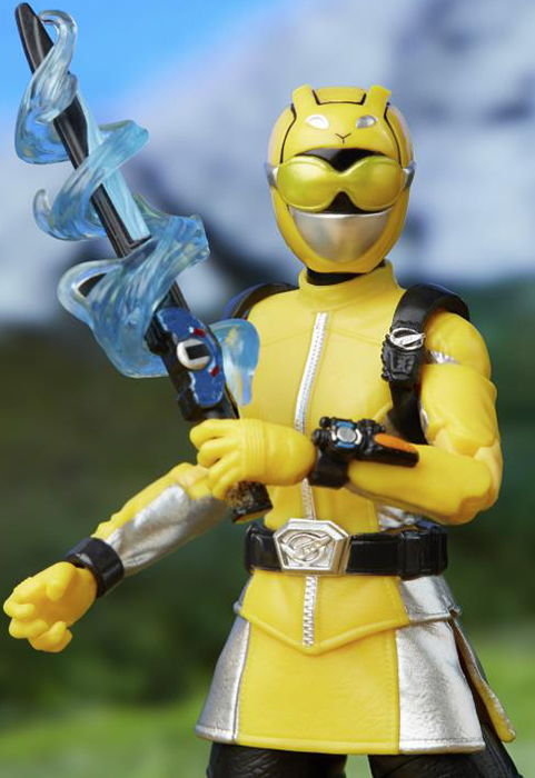 Yellow Ranger 6-inch Scale Lightning Collection | Power Rangers Beast Morphers | Hasbro