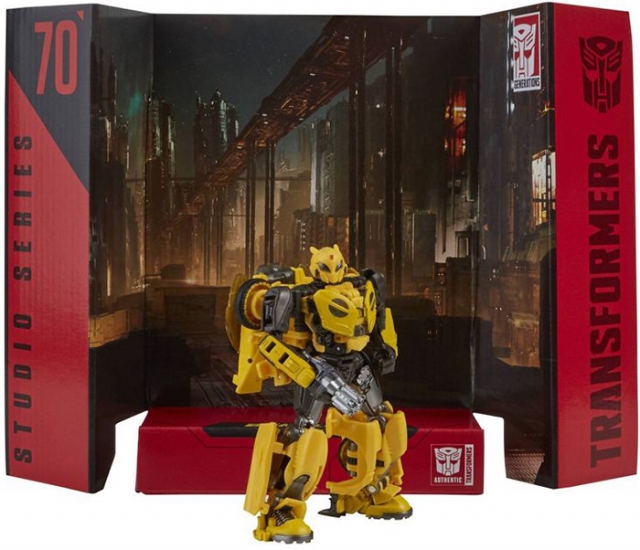 70BB B-127 Deluxe Class | Transformers Generations Buzzworthy Bumblebee