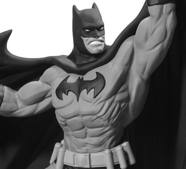 Batman Black and White by Denys Cowan 1/10 Scale | DC Comics | McFarlane Toys