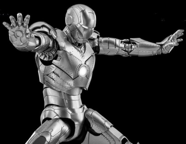 Iron Man Mark 2 DLX Collectible Figure | Threezero Avengers: Infinity Saga DLX