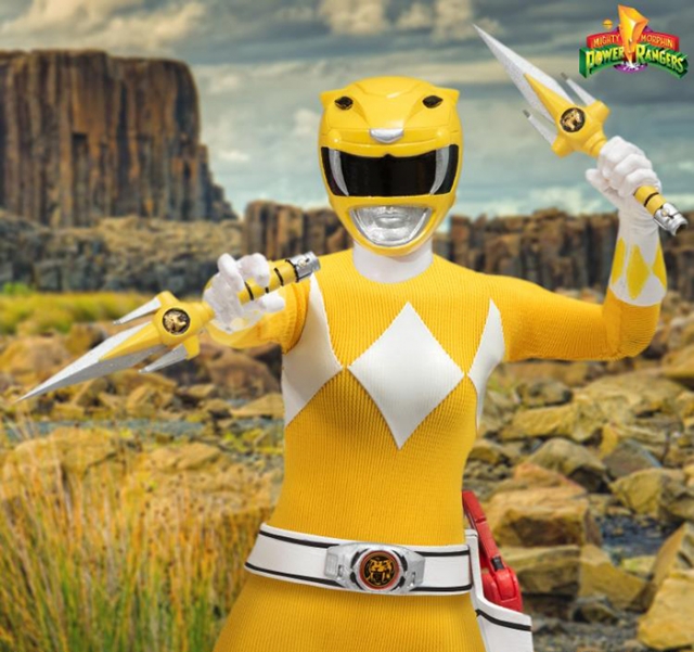 Power Rangers One:12 Collective Deluxe Box Set | Mighty Morphin Power Rangers | Mezco Toyz