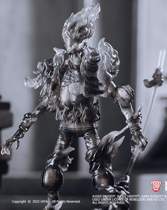 Judge Fire Black and White 1/18 Scale Exquisite Mini | 2000 A.D. Judge Dredd | Hiya Toys