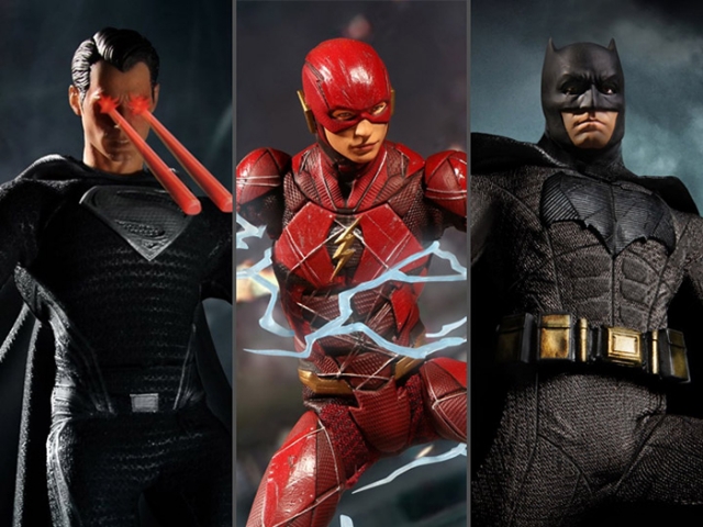 Zack Snyder's Justice League One:12 Collective Deluxe Box Set | DC Comics | Mezco Toyz