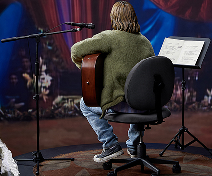 Kurt Cobain | Blitzway Collectible Figure | TFSource