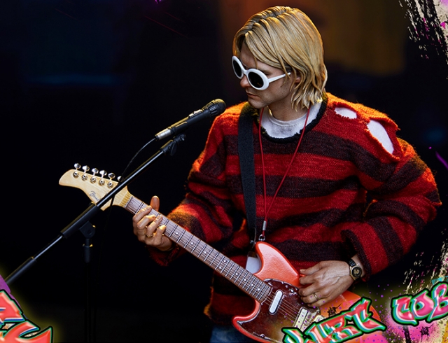 Kurt Cobain | Blitzway Collectible Figure | TFSource