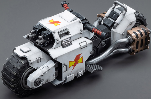 White Scars Raider-Pattern Combat Bike 1/18 Scale | Warhammer 40K | Joy Toy