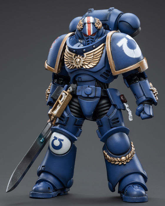 Ultramarines Primaris Lieutenant Argaranthe 1/18 Scale | Warhammer 40K | Joy Toy
