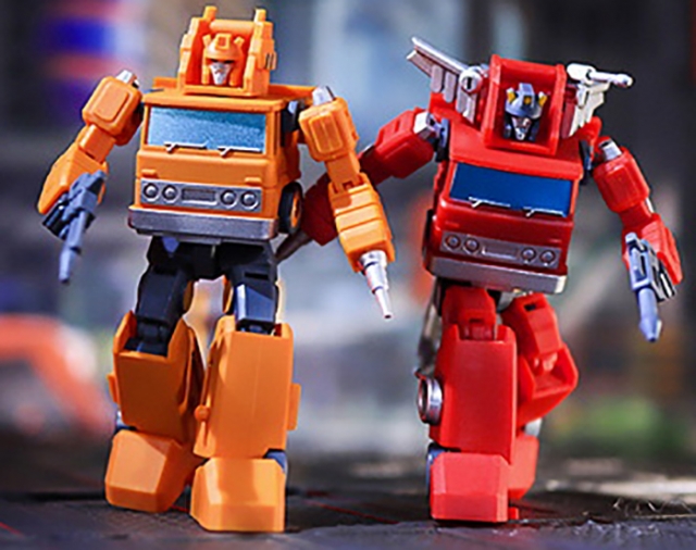 MS-B01A Architect and MS-B02A Fire Extinguisher Two-Pack Recolor Version | Magic Square