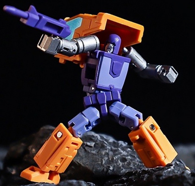 MS-B16A Strong Man Metalic Version | Magic Square