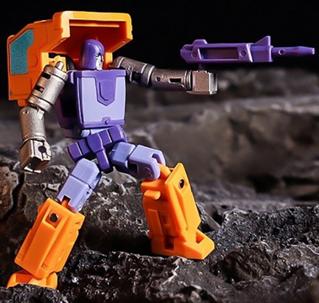 MS-B16A Strong Man Metalic Version | Magic Square
