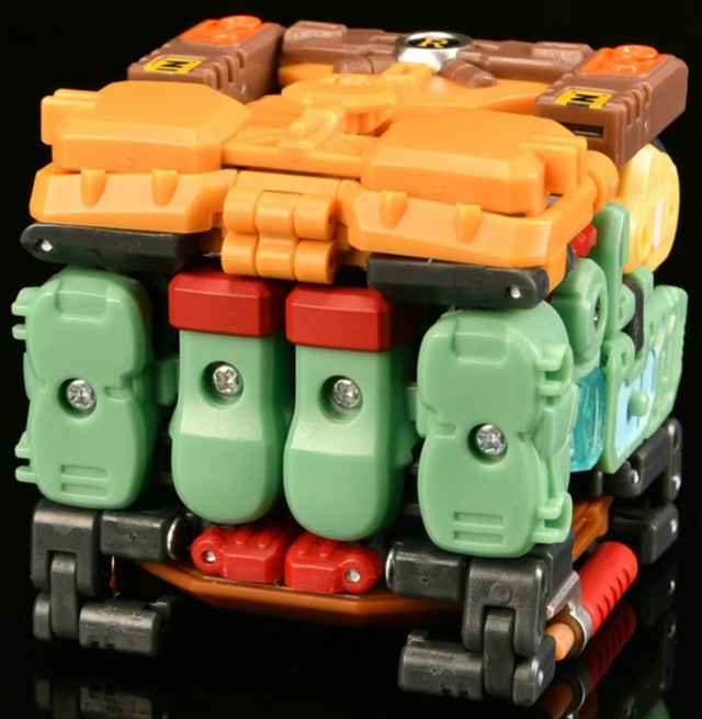 MB-19 Michelangelo | Teenage Mutant Ninja Turtles | 52 Toys MegaBOX