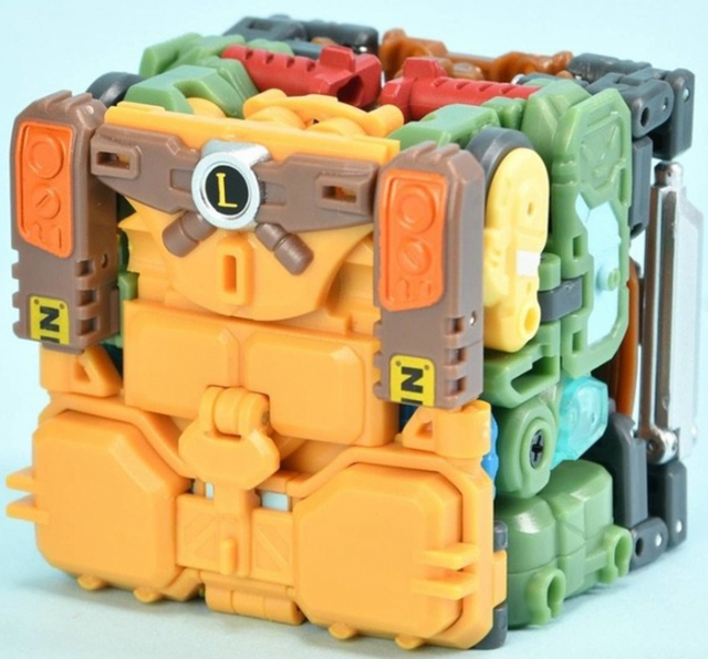 MB-21 Leonardo | Teenage Mutant Ninja Turtles | 52 Toys MegaBOX
