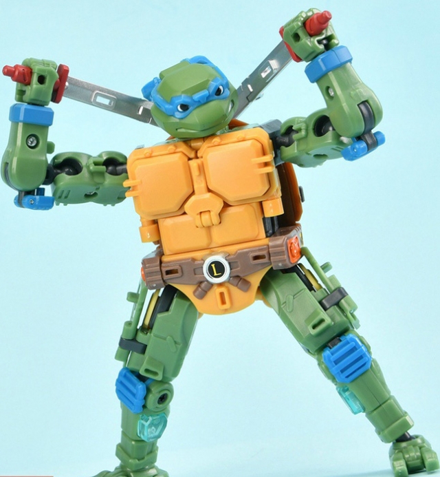 MB-21 Leonardo | Teenage Mutant Ninja Turtles | 52 Toys MegaBOX