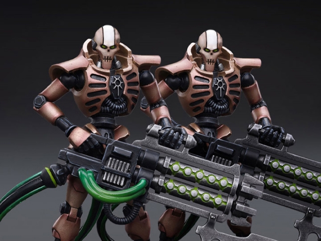 Necrons Szarekhan Dynasty lmmortal with Gauss Blaster 1/18 Scale Set of 2 | Warhammer 40K | Joy Toy