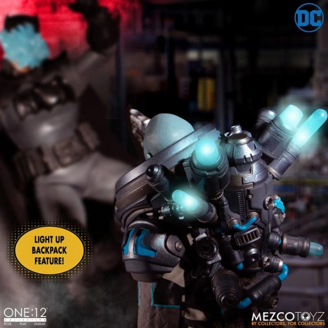 Mr. Freeze One:12 Collective | DC Comics | Mezco Toyz