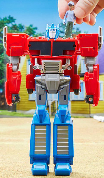 Spin Changer Optimus Prime and Robby Malto | Transformers: EarthSpark
