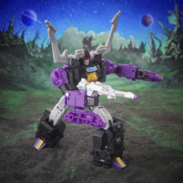 Shrapnel Deluxe Class | Transformers: Legacy Evolution