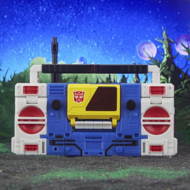 Twincast and Rewind Voyager Class | Transformers: Legacy Evolution