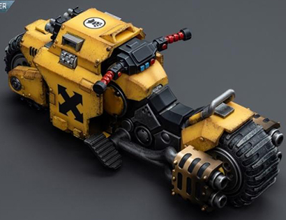 Imperial Fists Raider-Pattern Combat Bike 1/18 Scale | Warhammer 40K | Joy Toy