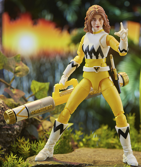 Yellow Ranger 6-inch Scale Lightning Collection | Power Rangers Lost Galaxy | Hasbro 